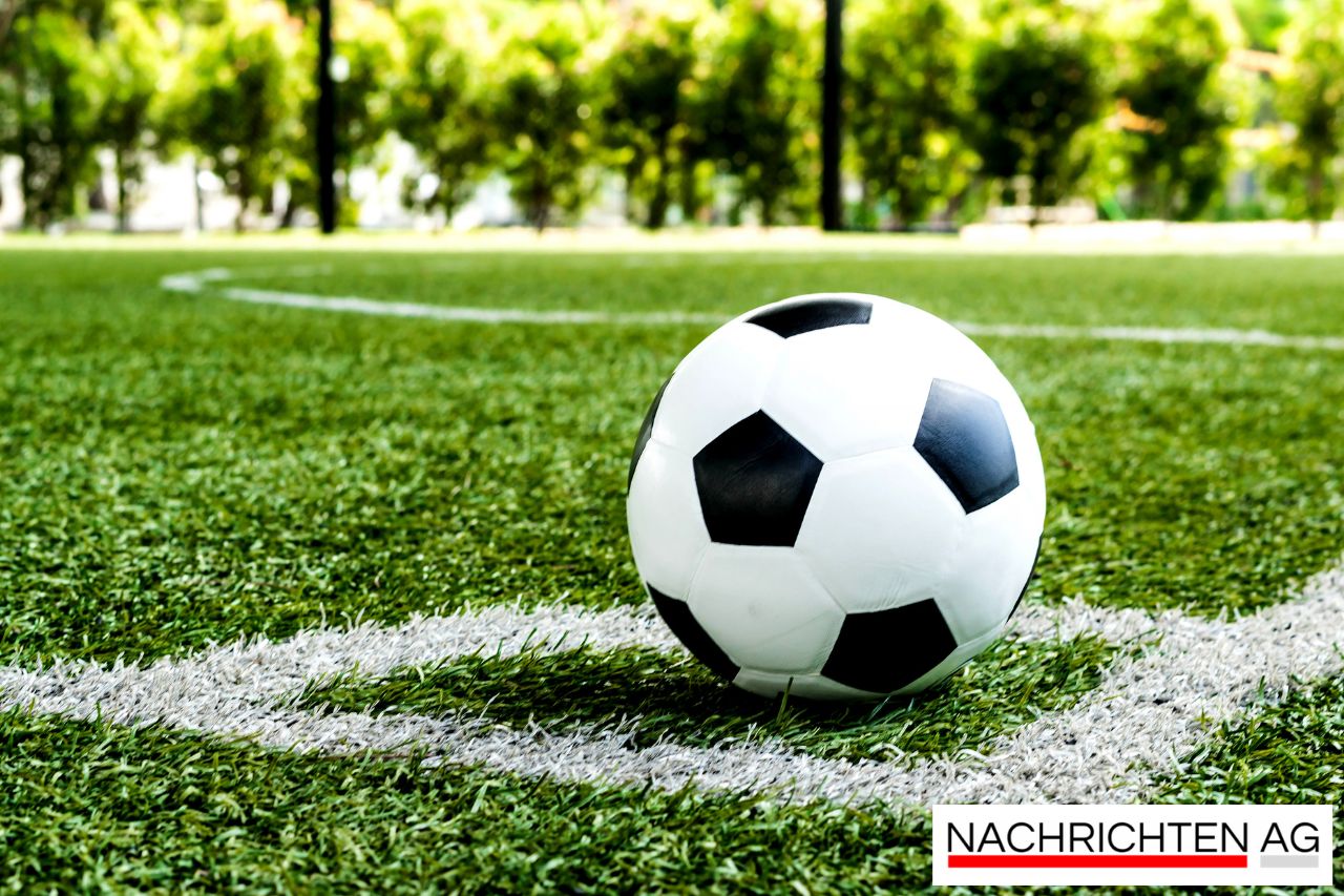 Social-Media-Star Aminhoooo begeistert Kinder im Fußballcamp in Prenzlau!